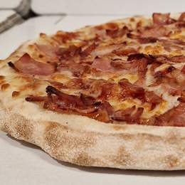 PIZZA FAMILIAR BACON CRISPY BBQ