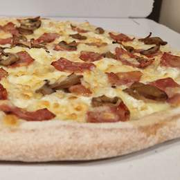 PIZZA FAMILIAR CARBONARA QUESO 